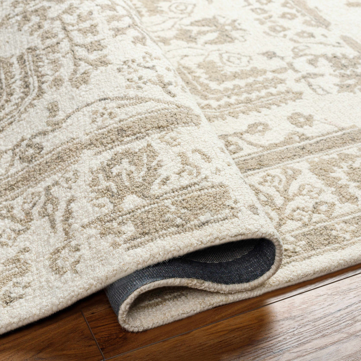 Buagsong Area Rug - Clearance