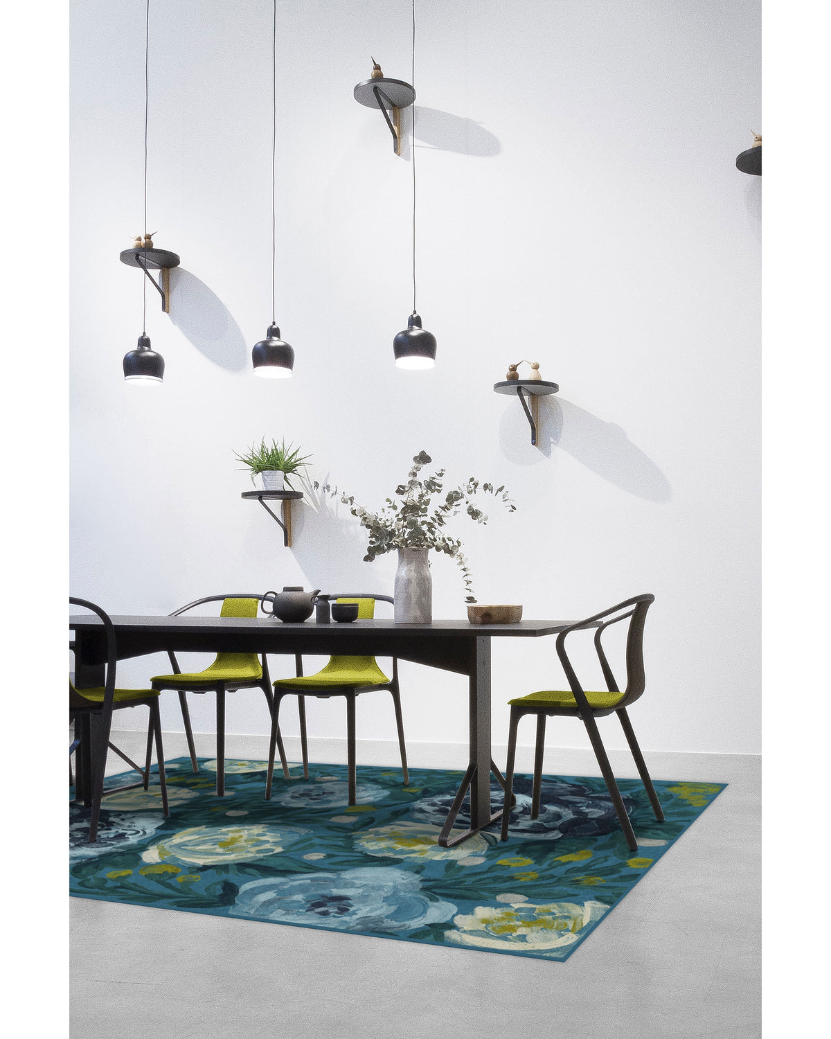 Camellia Midnight Rug