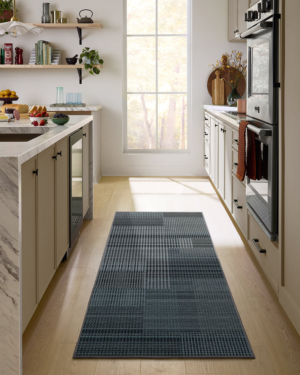 Eira Charcoal Flatwoven Rug