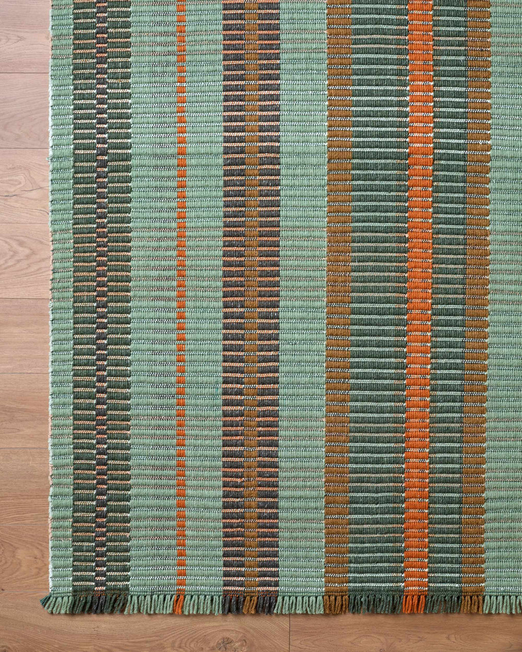 Darius Green Traditional Area Rug