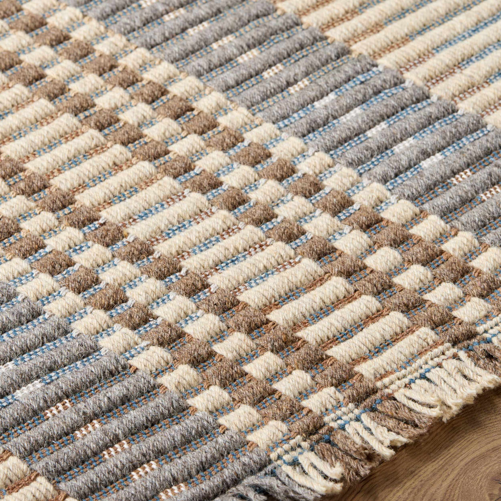 Devaun Beige Traditional Area Rug