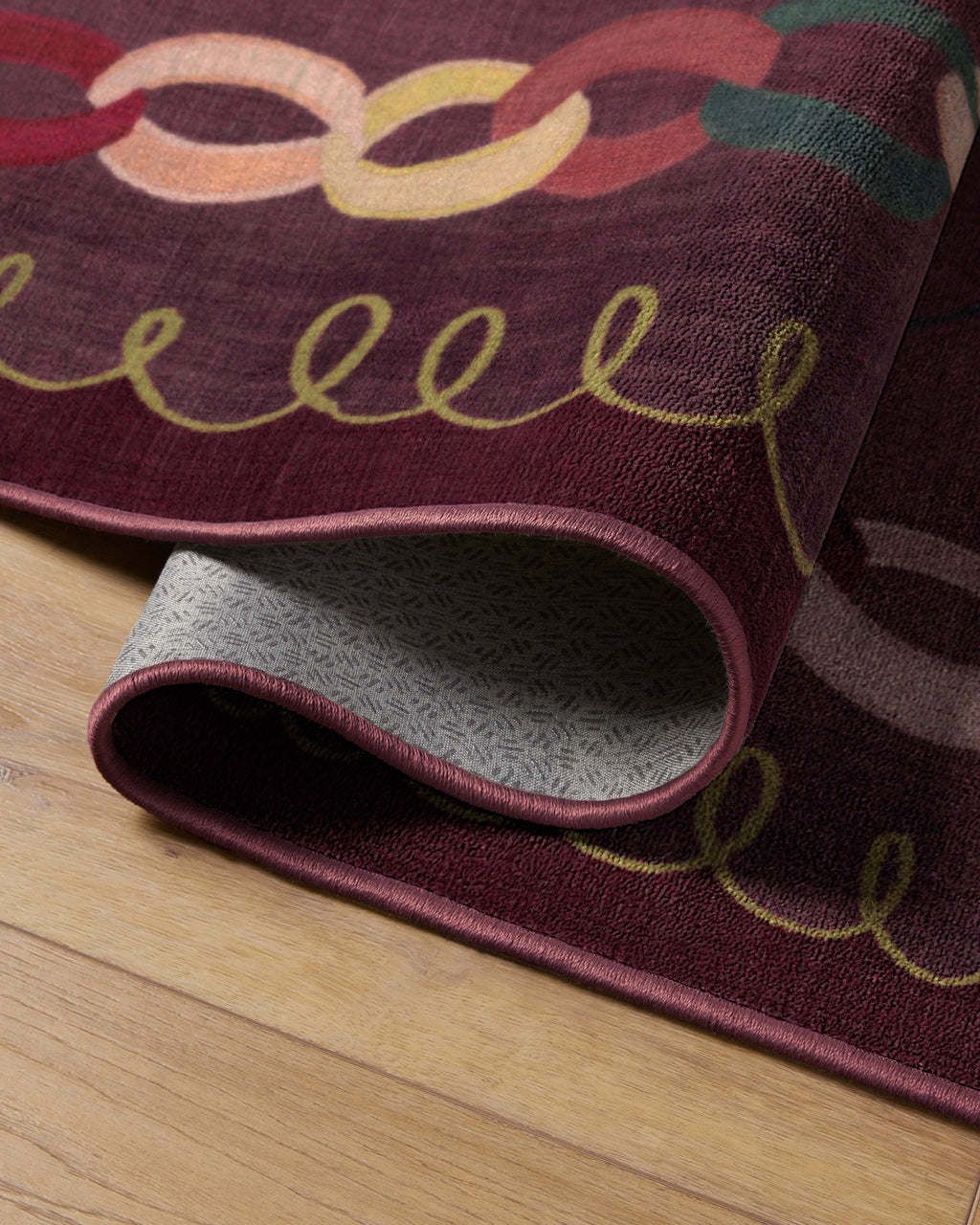 Garland Glow Red Rug