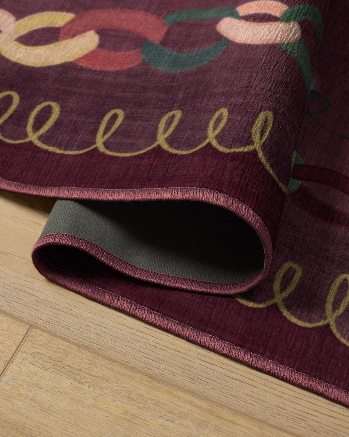 Garland Glow Red Flatwoven Rug