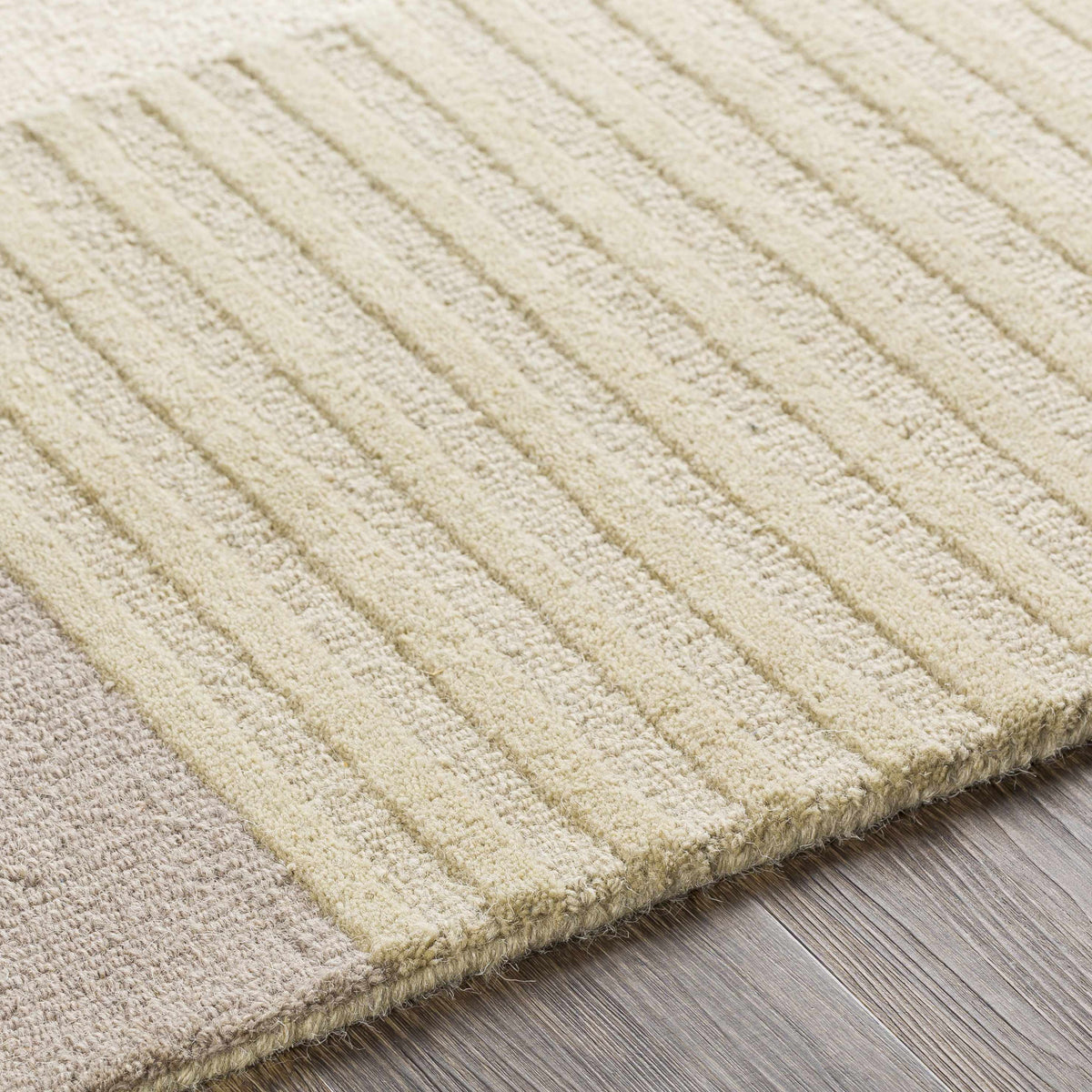 Glenmavis Area Rug