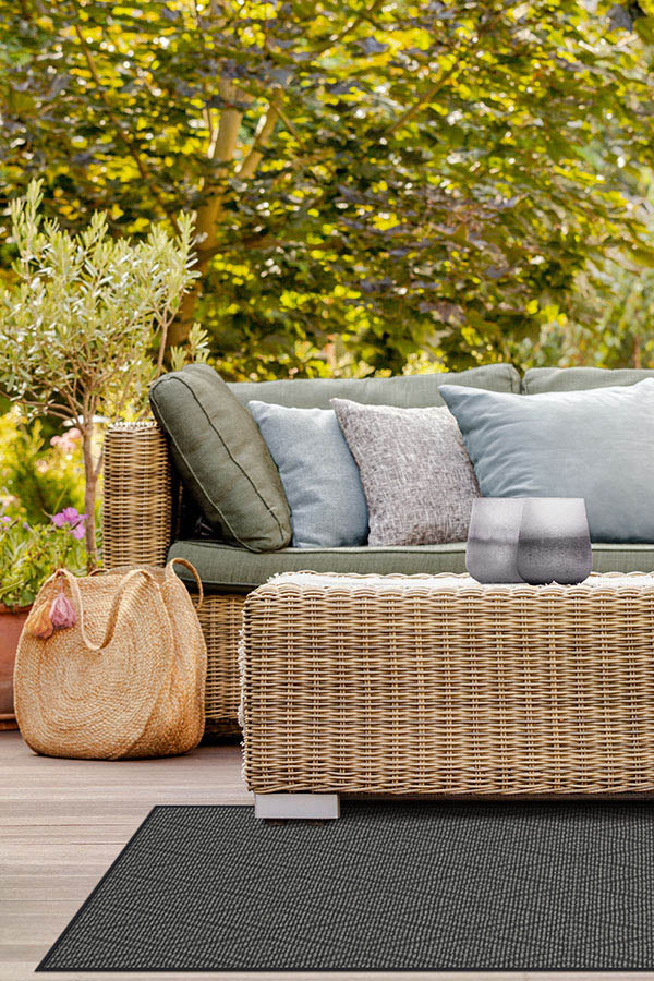 Halo Diamond Grey Outdoor Rug