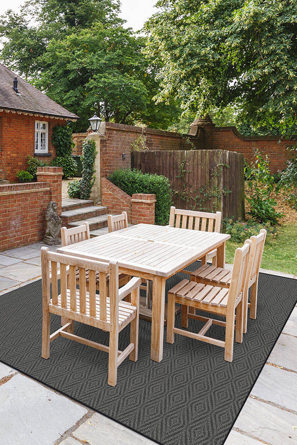 Halo Diamond Grey Outdoor Rug