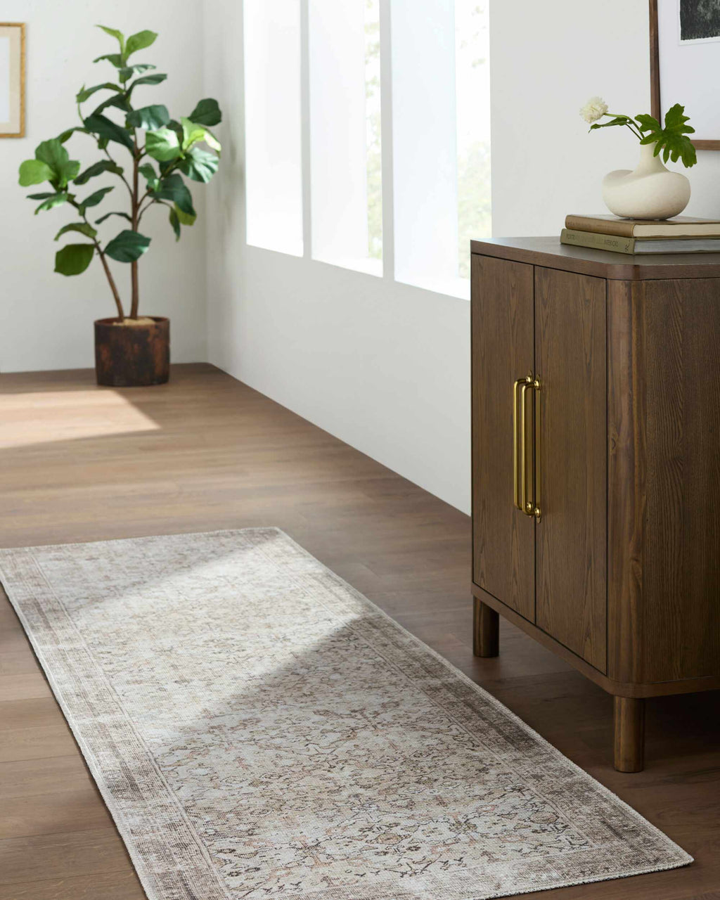 Amelia Machine Woven  Jenni Yolo Home x LIVABLISS JYAL-2301 Washable Area Rug
