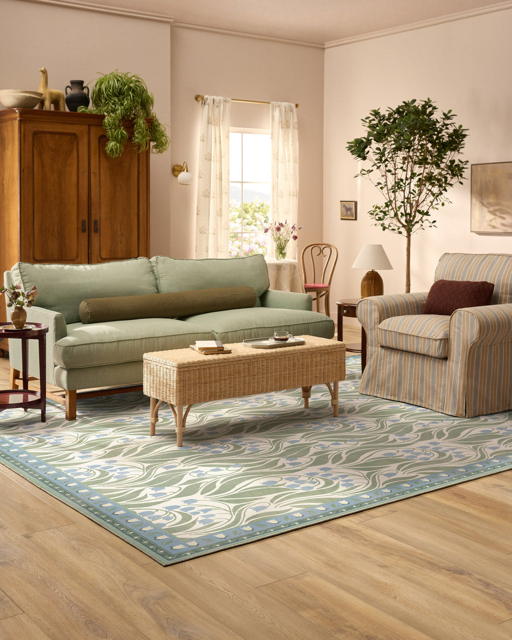 Lila Ivory & Soft Blue Rug