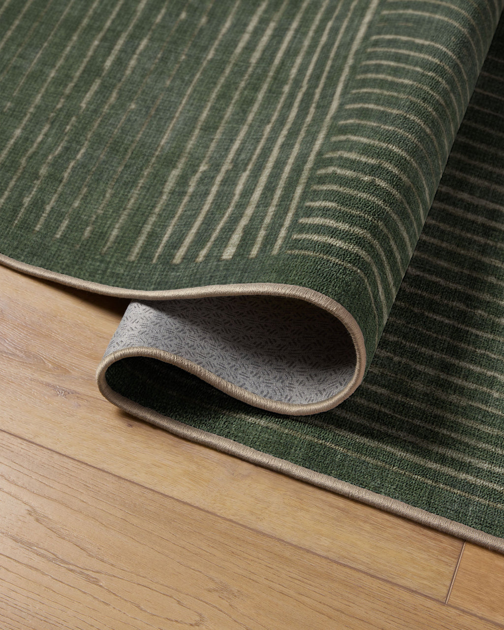 Linear Oasis Green Rug