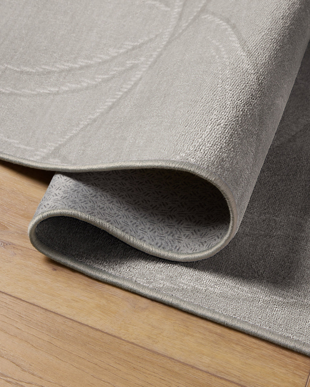 Luster Soft Grey Rug