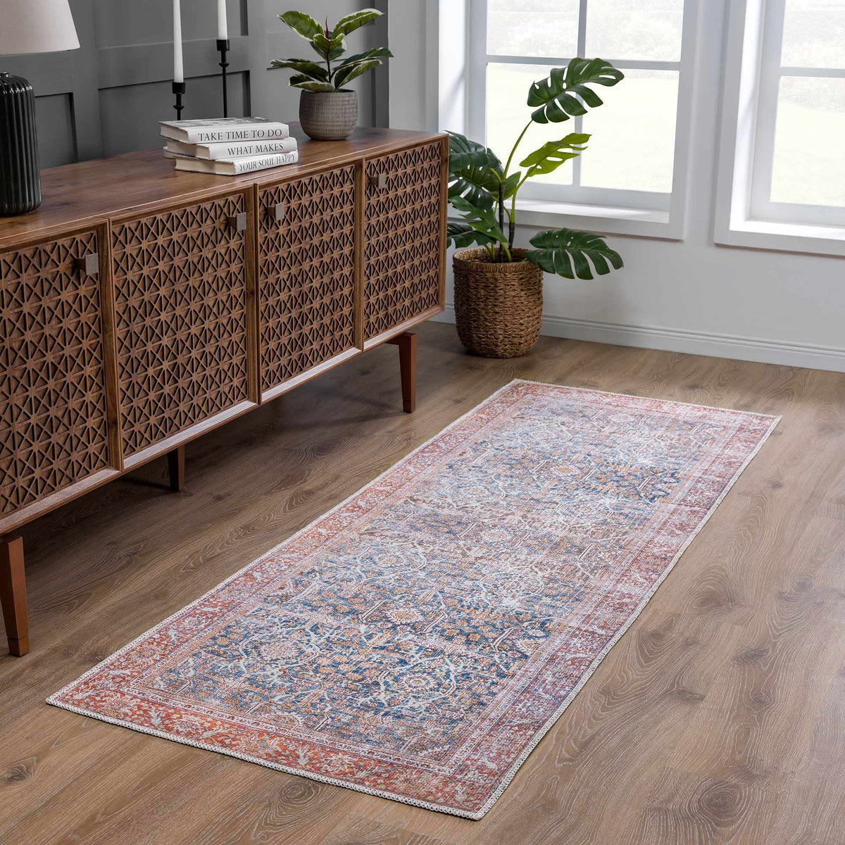 Rust Mair Traditional Washable Area Rug