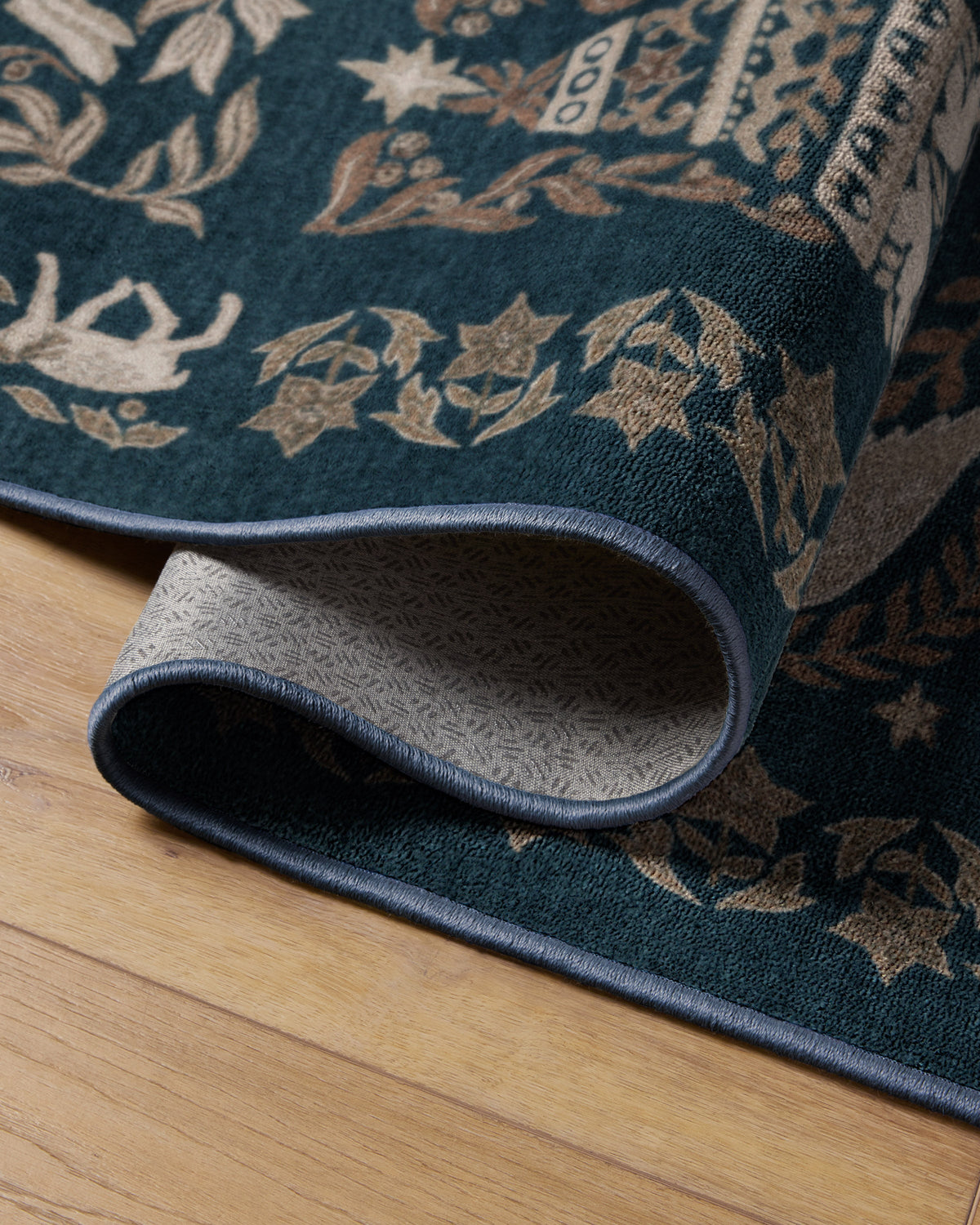 Merriweather Navy & Gold Rug