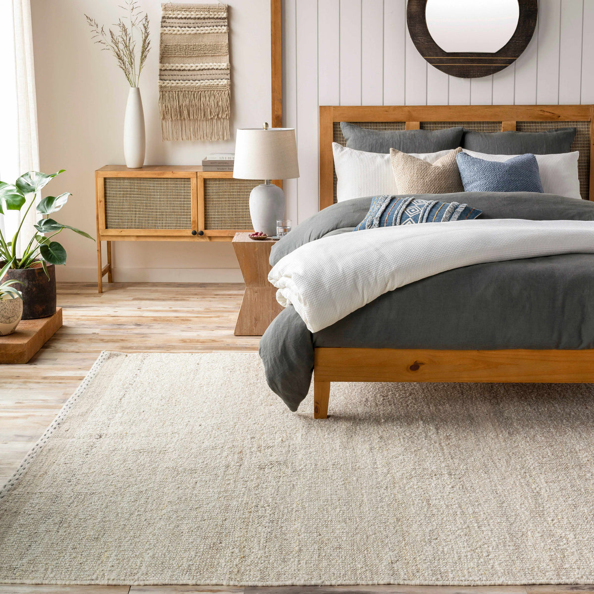 Manatal Flat Woven Wool Rug