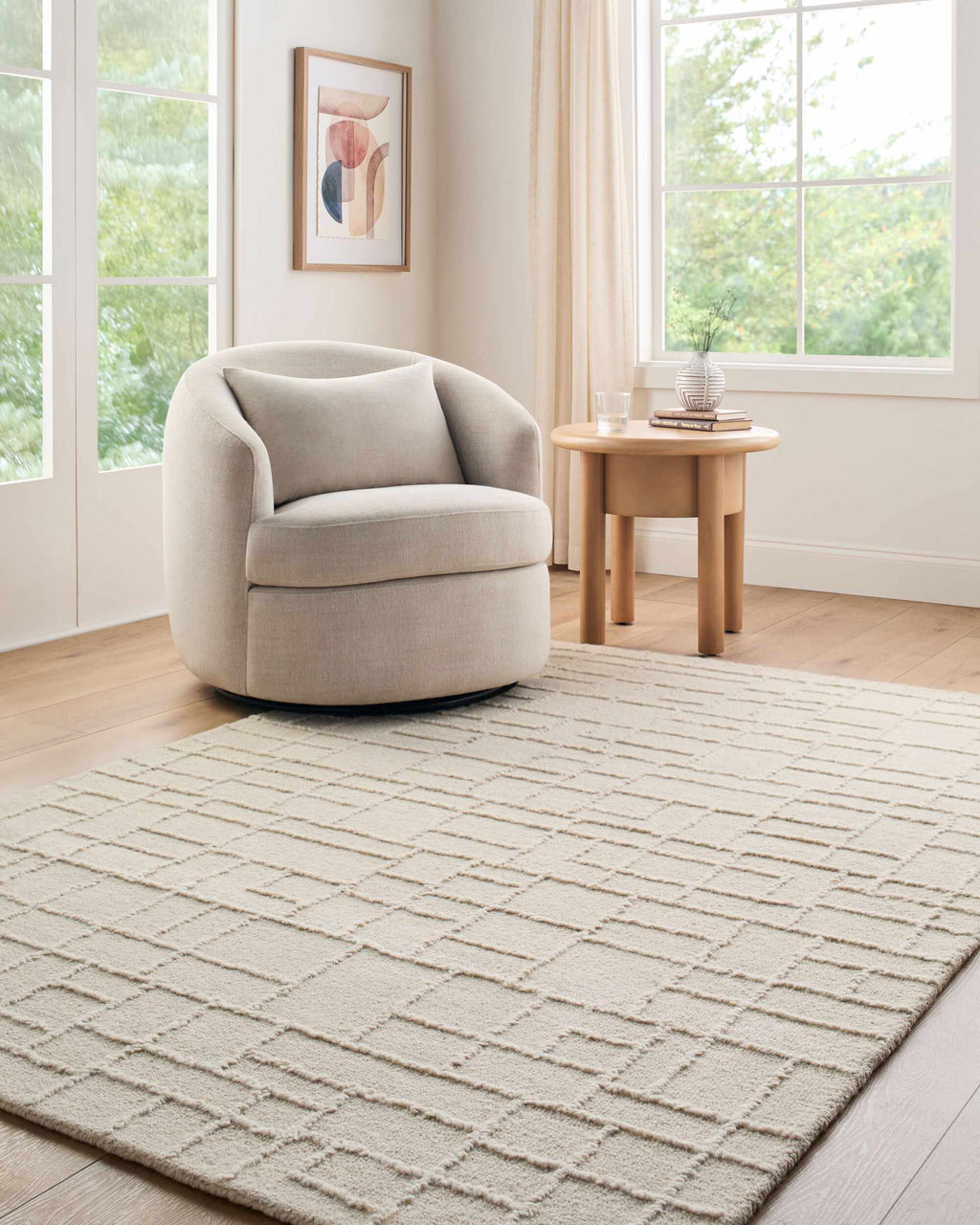 Utsmiyurt Area Rug