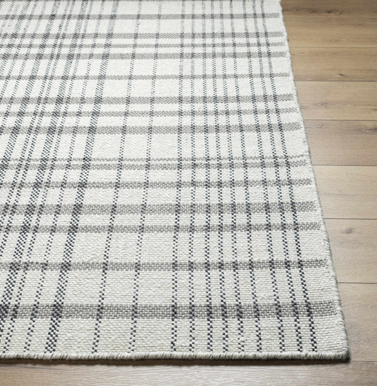 Nissa Ivory Area Rug