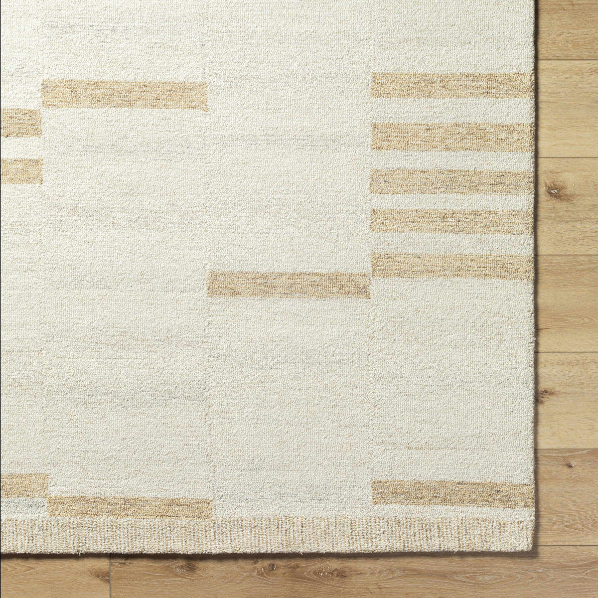 Max Handmade Becki Owens x LIVABLISS BOMX-2301 Area Rug