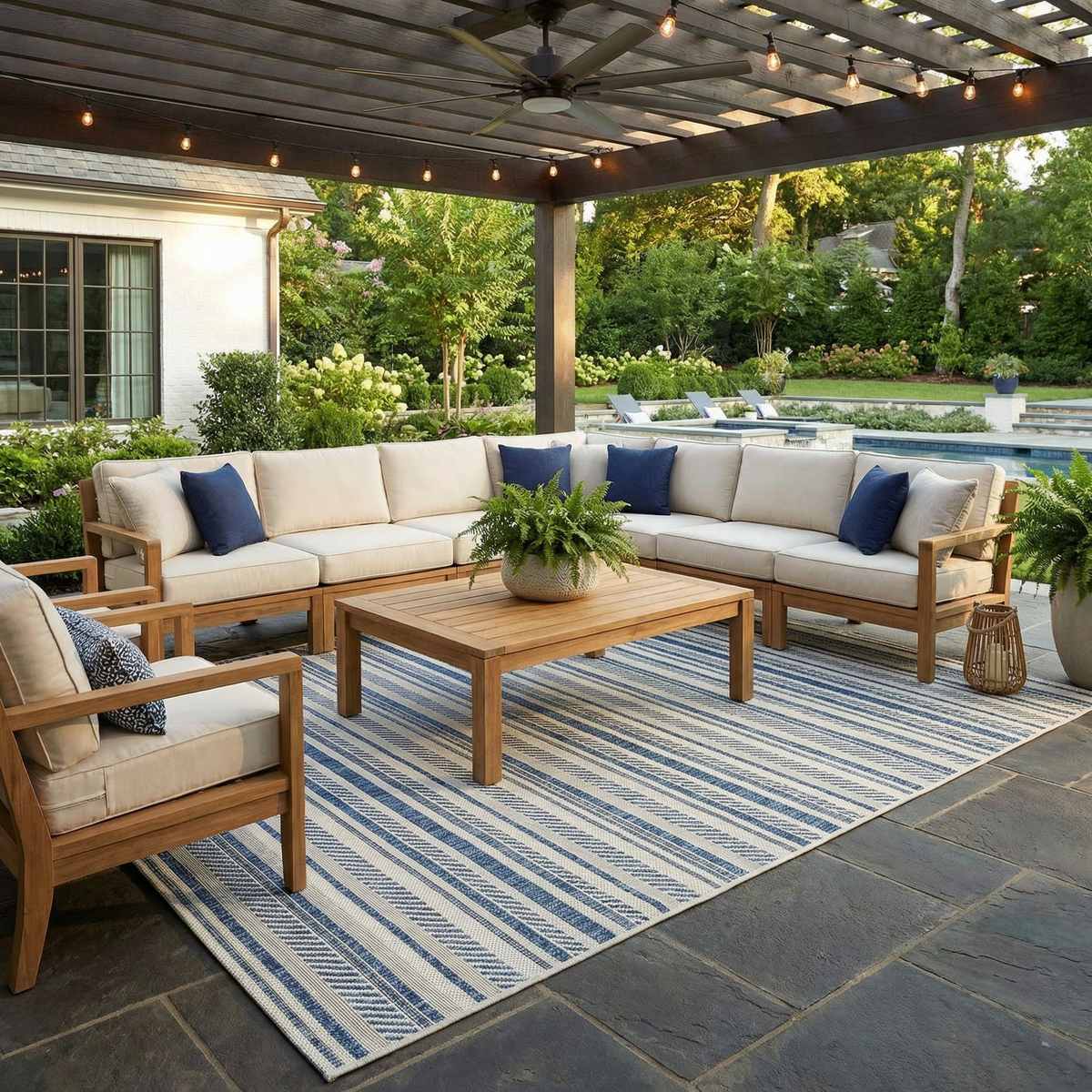 Olin White&Blue Striped Nordic Outdoor Rug