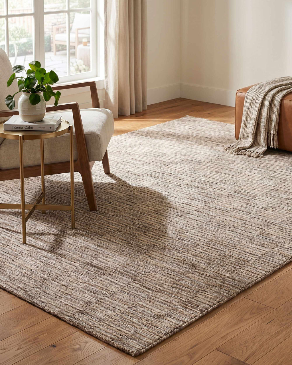 Desdra  Taupe Traditional Washable Area Rug