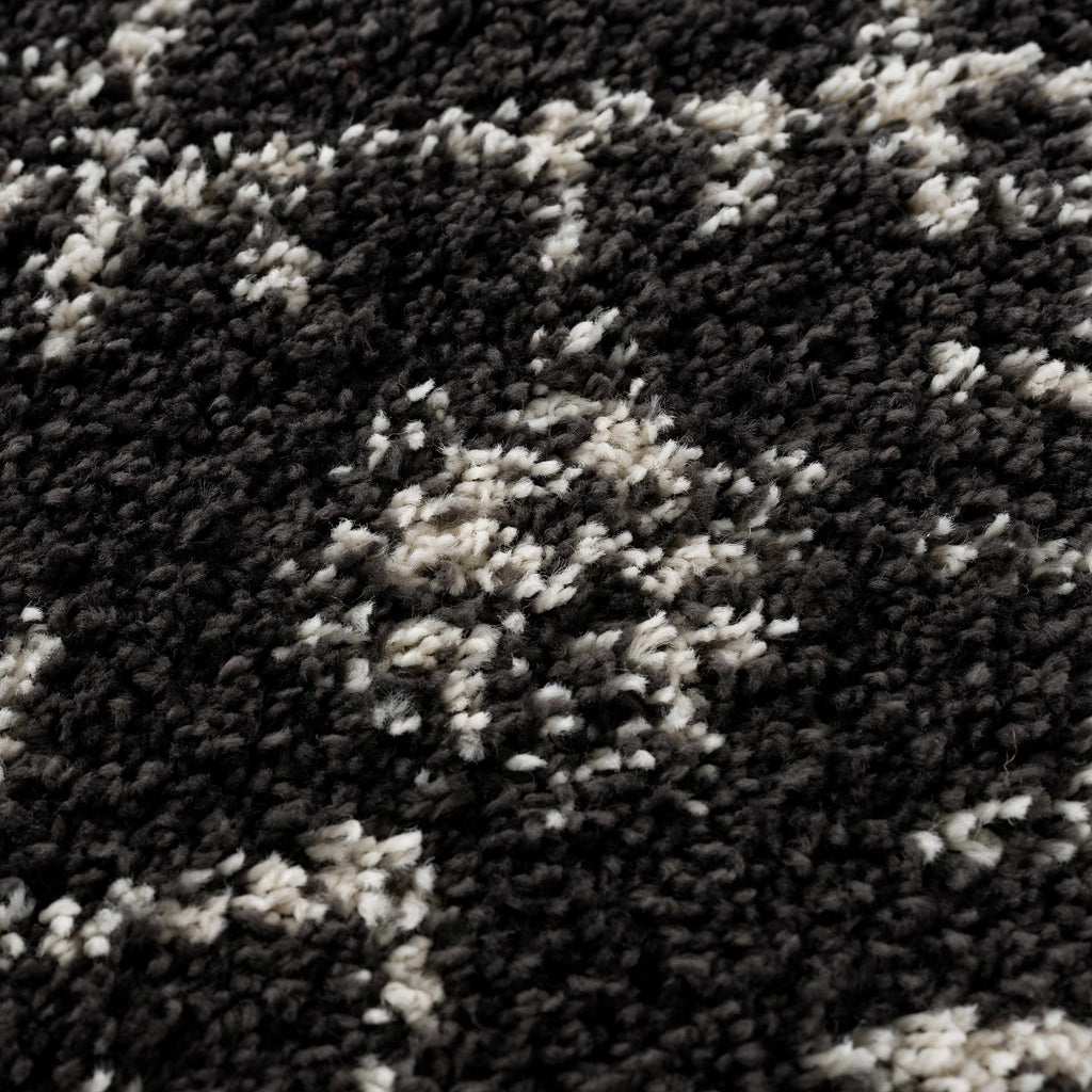 Thetford Black Berber Shag Rug - Clearance