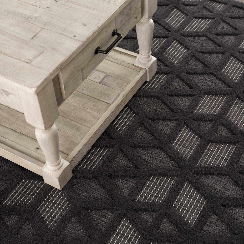 Nuri Black Outdoor Rug - Clearance
