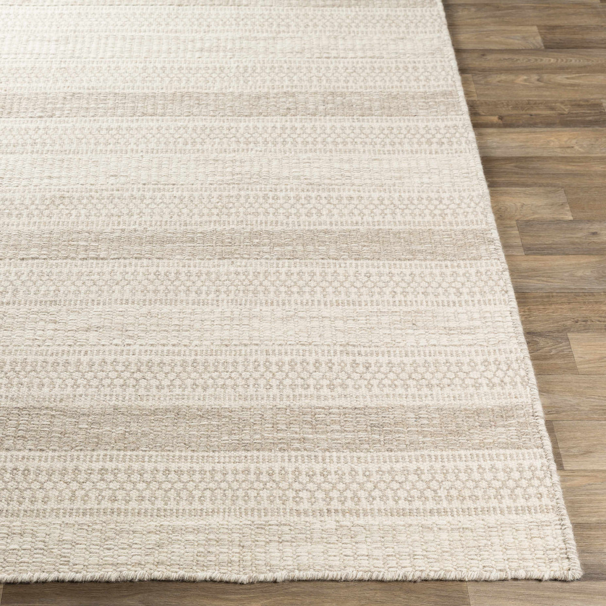 Silverthorne Wool Area Rug