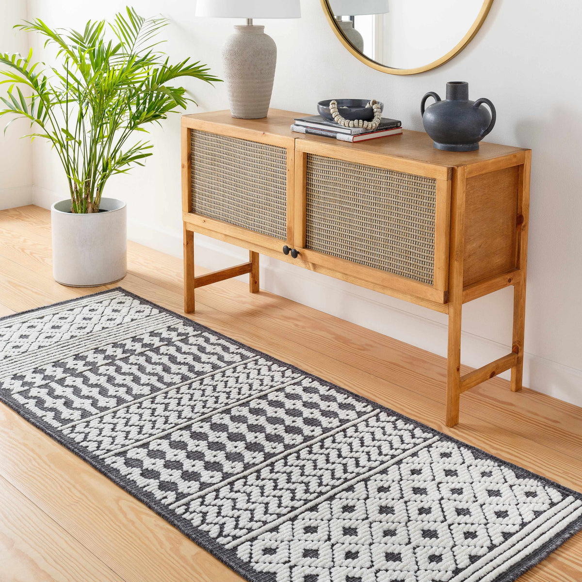 Drago Black Trellis Washable Rug - Clearance