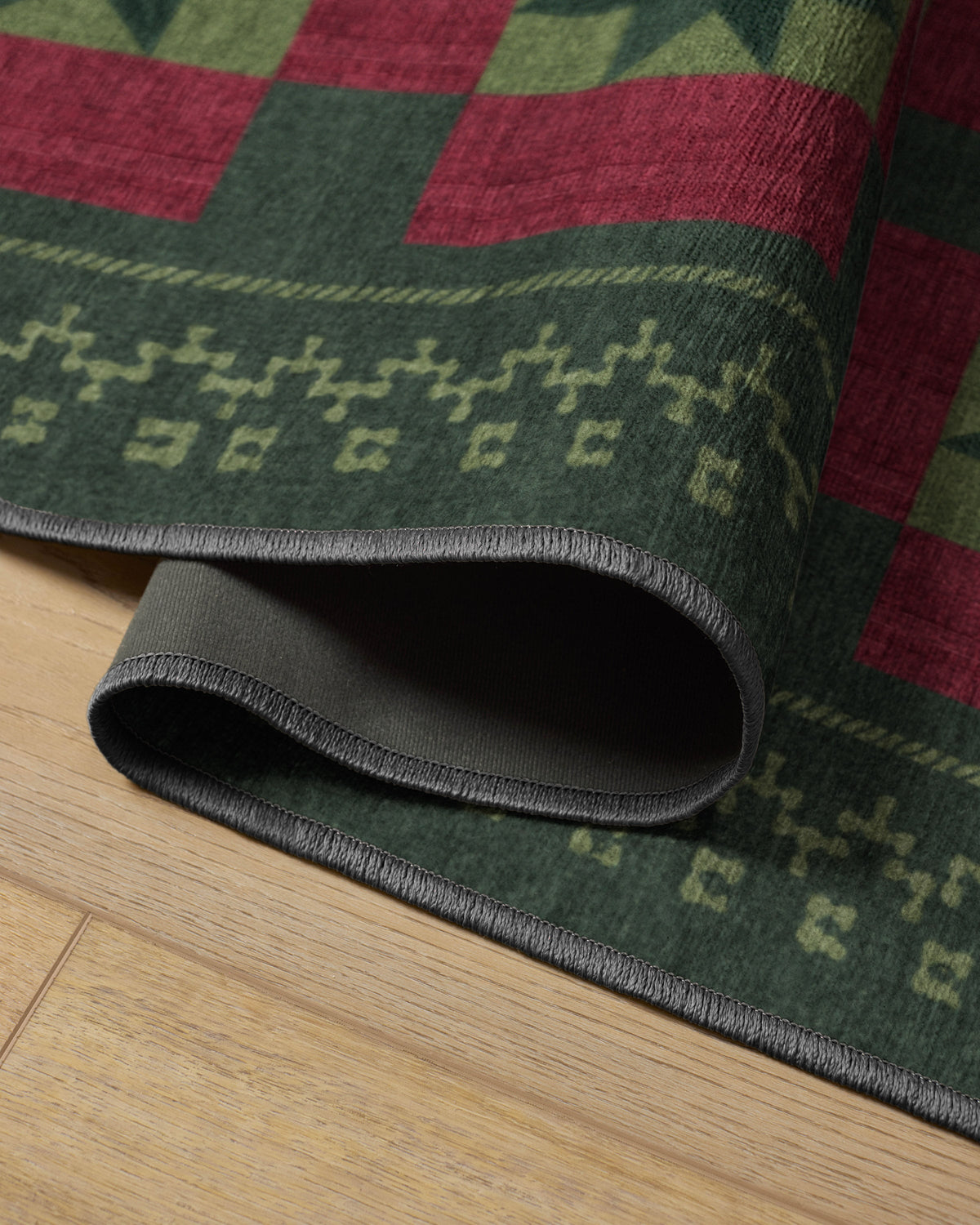 Starling Green & Red Flatwoven Rug