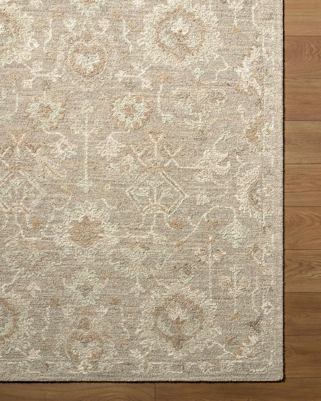 Vililo Traditional Handmade Area Rug