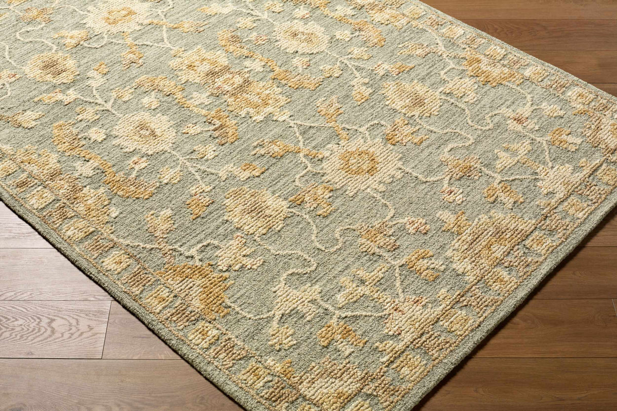Novavu Traditional Handmade Area Rug