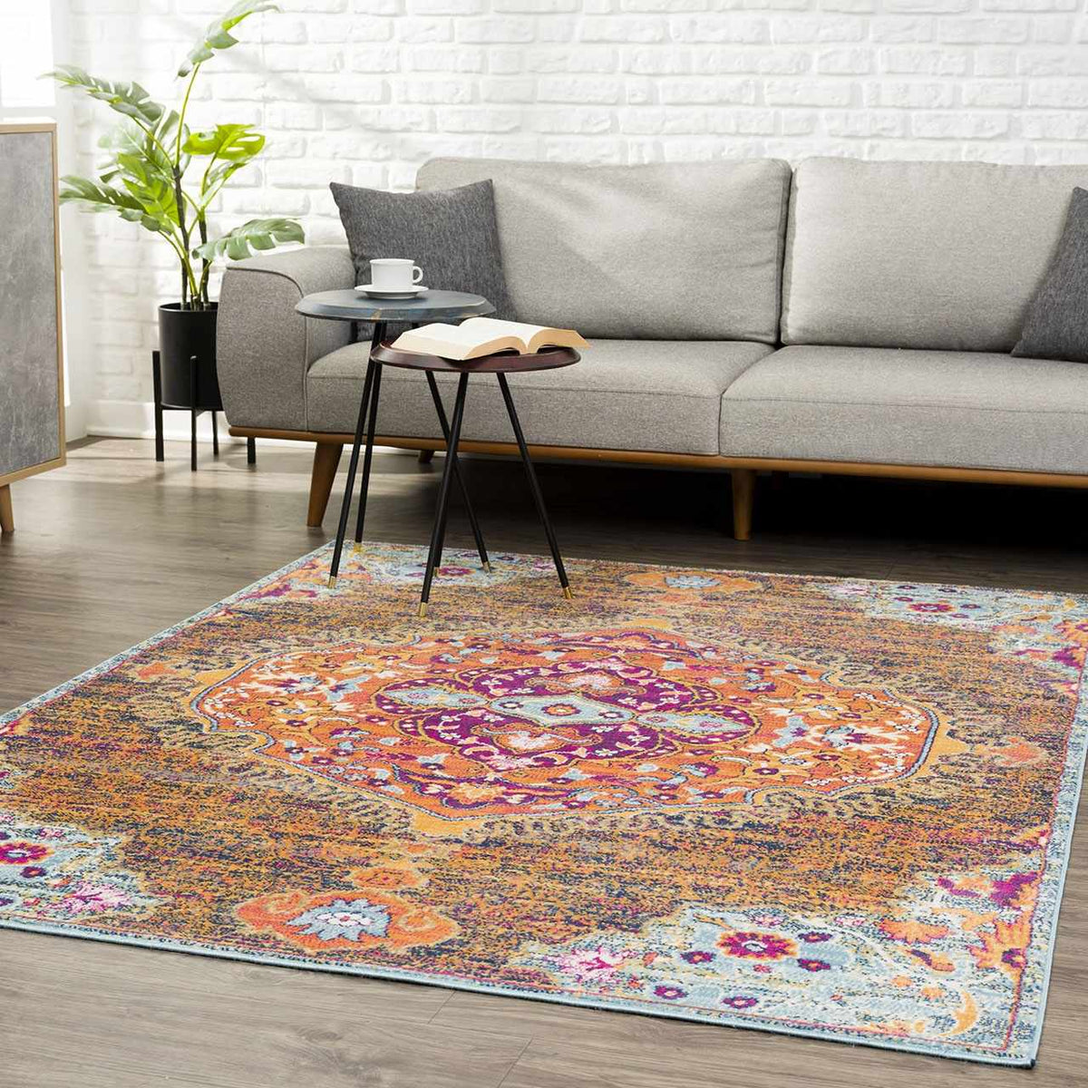 Tigrit Orange 2302 Area Rug - Clearance
