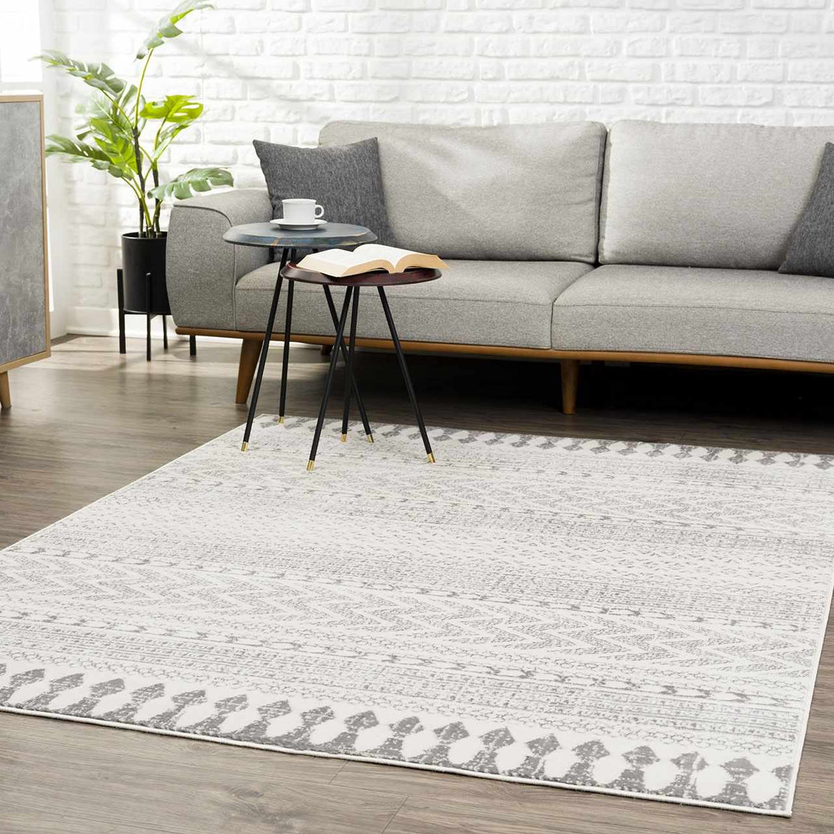 Tigri Aztec Ivory & Gray 2311 Rug - Clearance