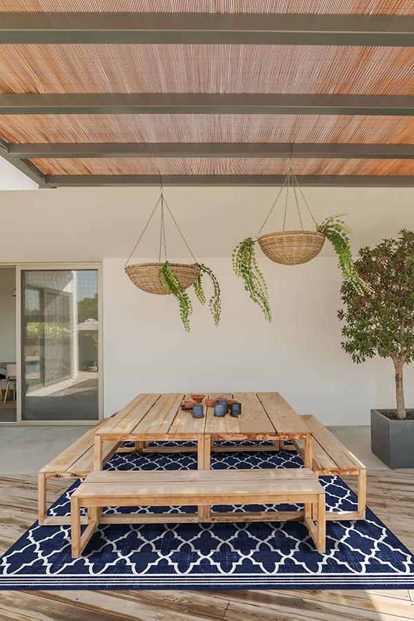 Varia Trellis Royal Blue Outdoor Rug