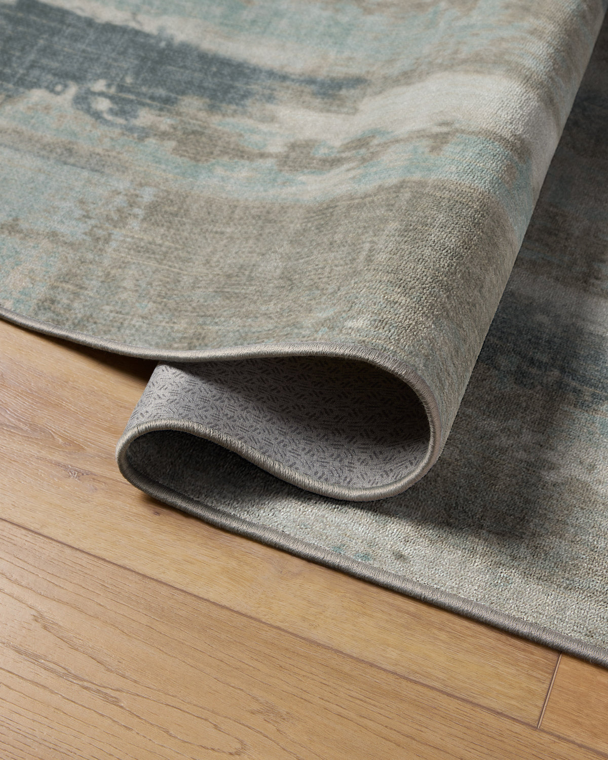 Velin Ashen Blue Rug