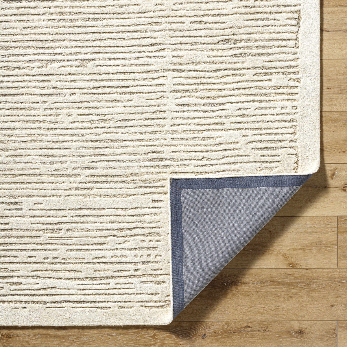 Vanhi Area Rug