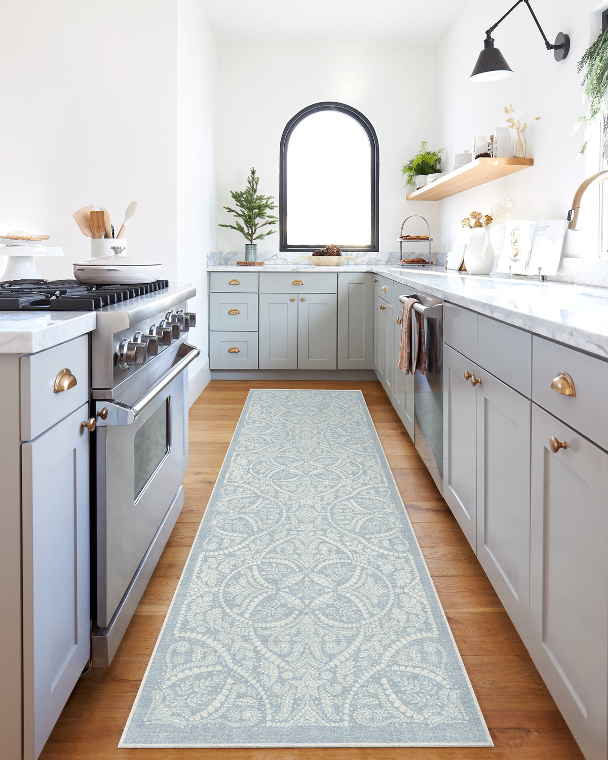 Winter Medallion Dusty Blue Rug